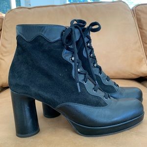 Chie Mihara lace up suede leather boot - 40